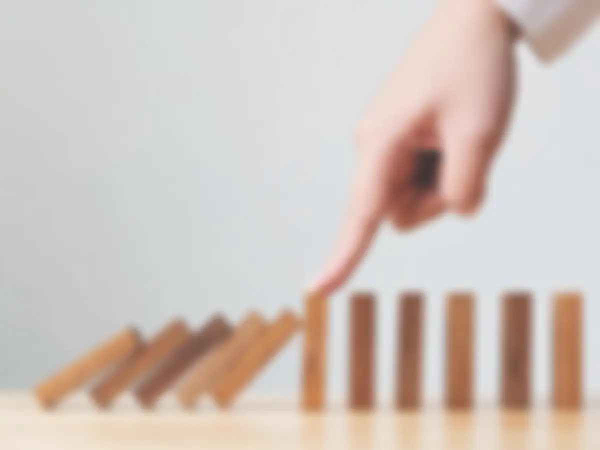 Two techniques to prevent blocking the Event Loop when handling CPU