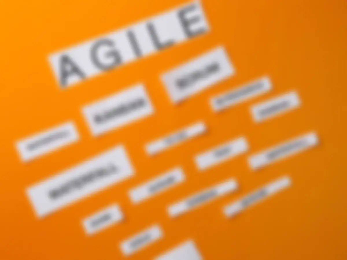 Tản mạn về hai mô hình phát triển phần mềm là Waterfall và Agile