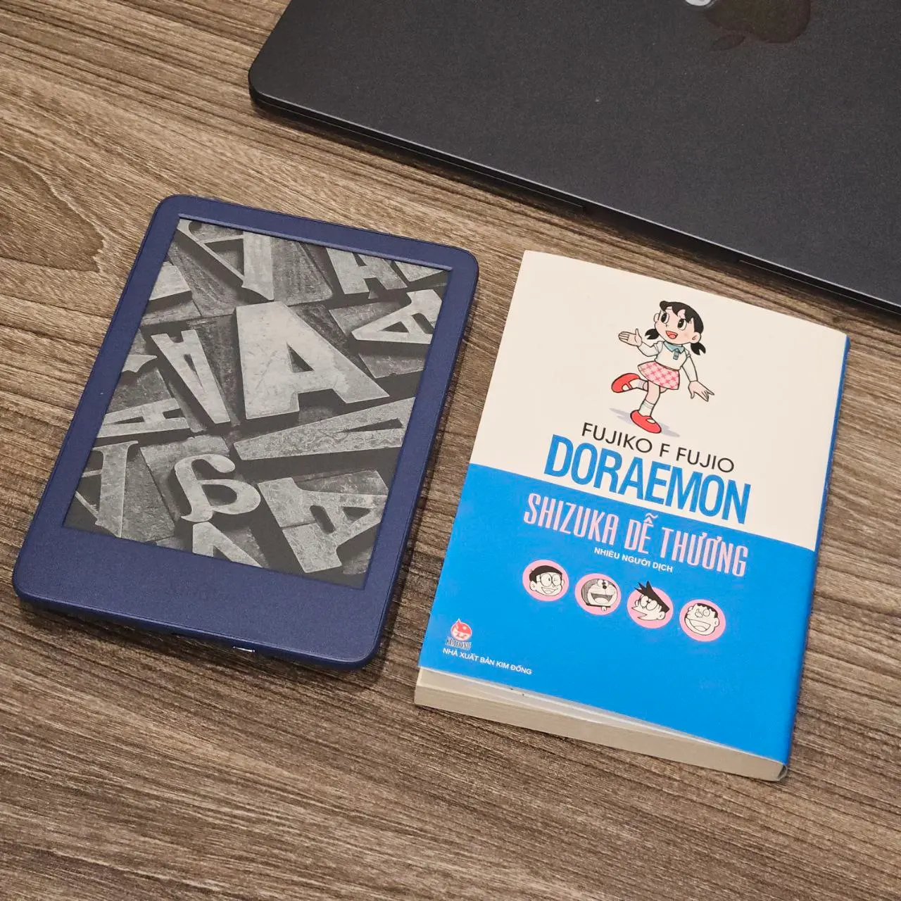 So sánh với sách